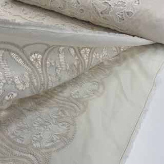 Bombažna tkanina EMBROIDERY Blanchette vzorec A