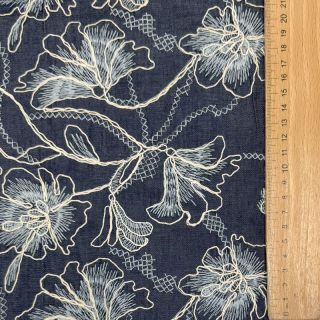 Bombažna tkanina JEANS EMBROIDERY Lisa design A
