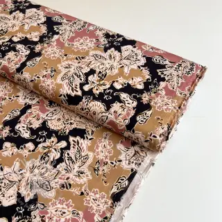 Viskoza SATIN Flowie Noe black digital print