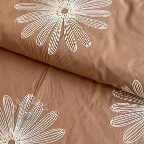Bombažna tkanina EMBROIDERY Flowie cinnamon