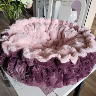Umetno krzno aubergine