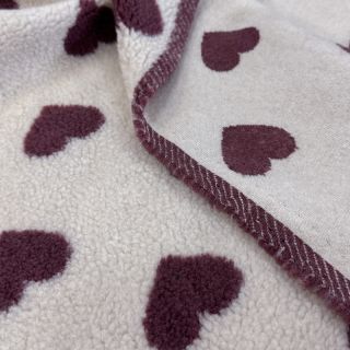 Plaščevina TEDDY JACQUARD Hearts rouge