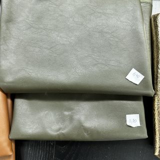 Paket blaga umetno usnje oblačila 008