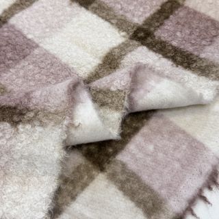 Plaščevina Bouclé Squares design C