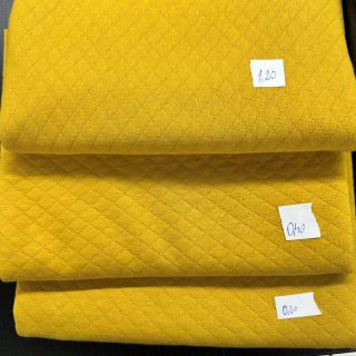 Paket blaga prešita trenirka 088