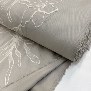 Bombažna tkanina EMBROIDERY GABARDINE Luana grey